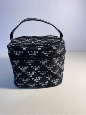 Black Cosmetic Train Case - "It's All About Me" Print (David & Goliath)